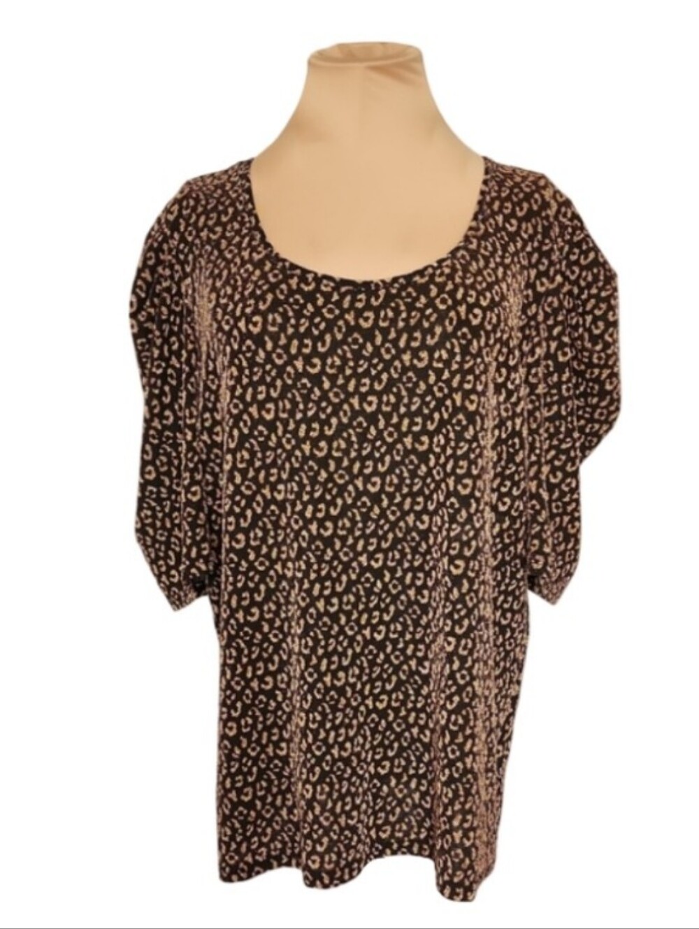 LOVE 83 3XL Leopard Shimmer Print Stretch Top Black Animal Print Short Sleeve